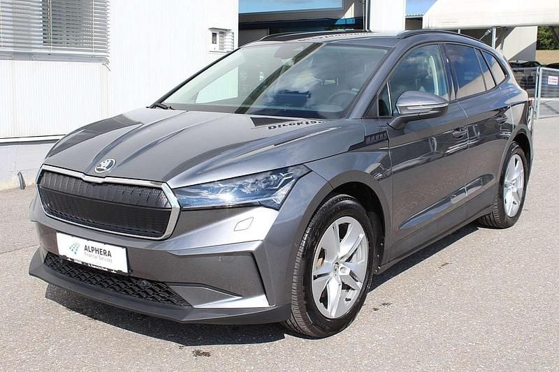 Grau Gebraucht 2022 Skoda Enyaq iV SUV | € 25.950 (Fairer Preis) - Bild 1/4