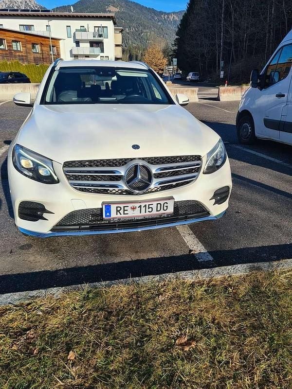 Gebraucht Mercedes GLC220 170 PS (125 kW) 2017 Weiß SUV
