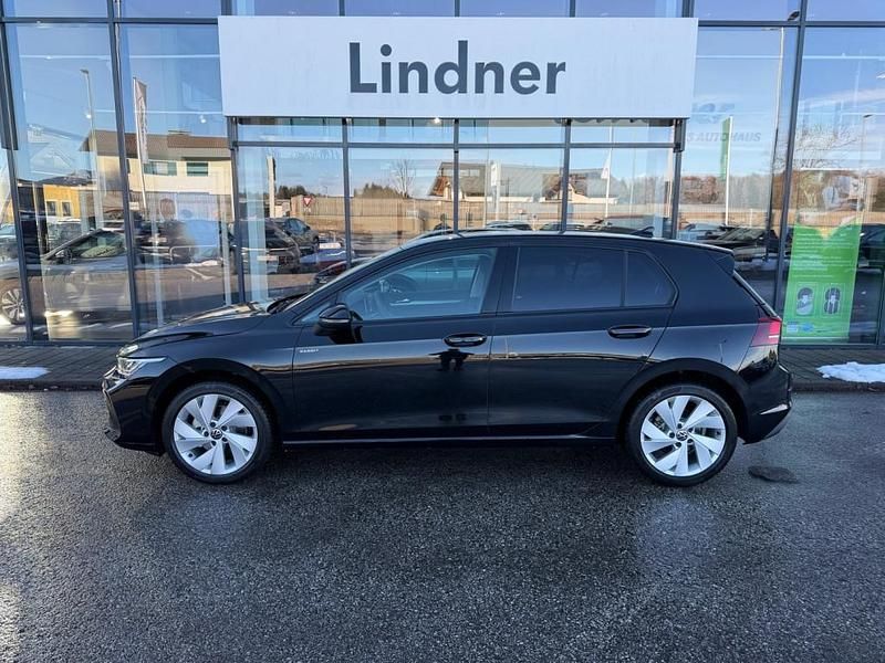 Gebraucht VW Golf VIII 116 PS (85 kW) 2026 Limousine