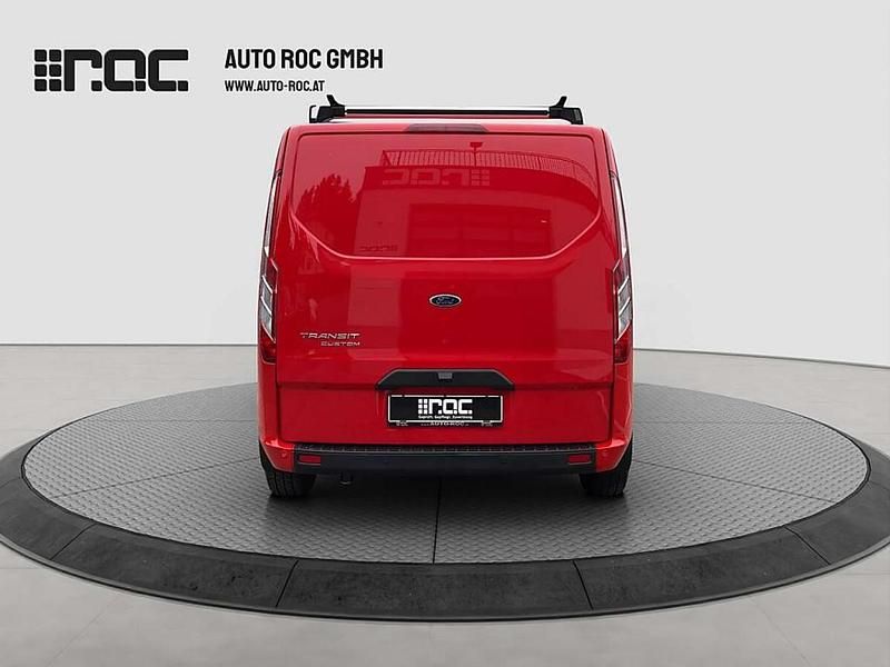 Gebraucht Ford Transit Custom Trend 131 PS (96 kW) 2021 Rot Van
