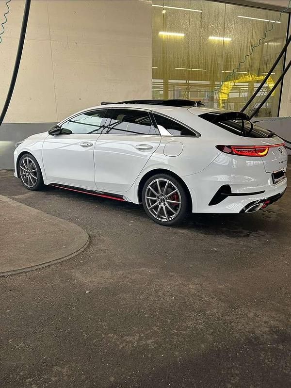 Gebraucht Kia ProCeed GT 204 PS (150 kW) 2019 Kombi