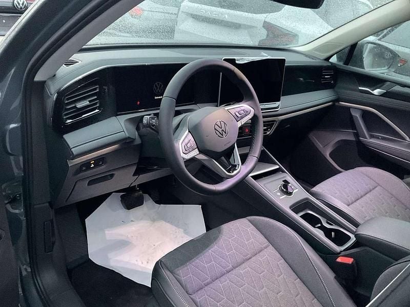 Grau Neu 2025 VW Tiguan Life SUV | € 48.989 (Guter Preis) - Bild 1/2