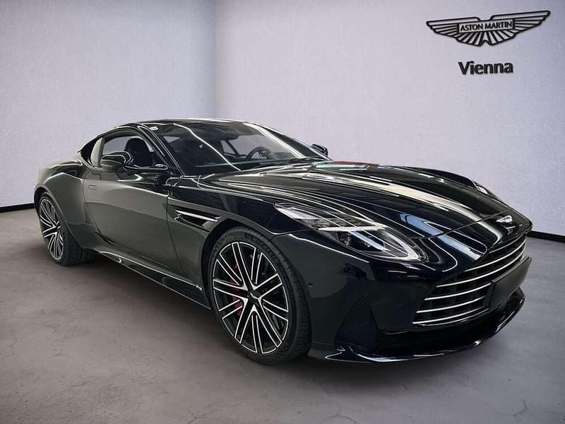 Gebraucht Aston Martin DB12 680 PS (500 kW) 2024 Schwarz Coupé
