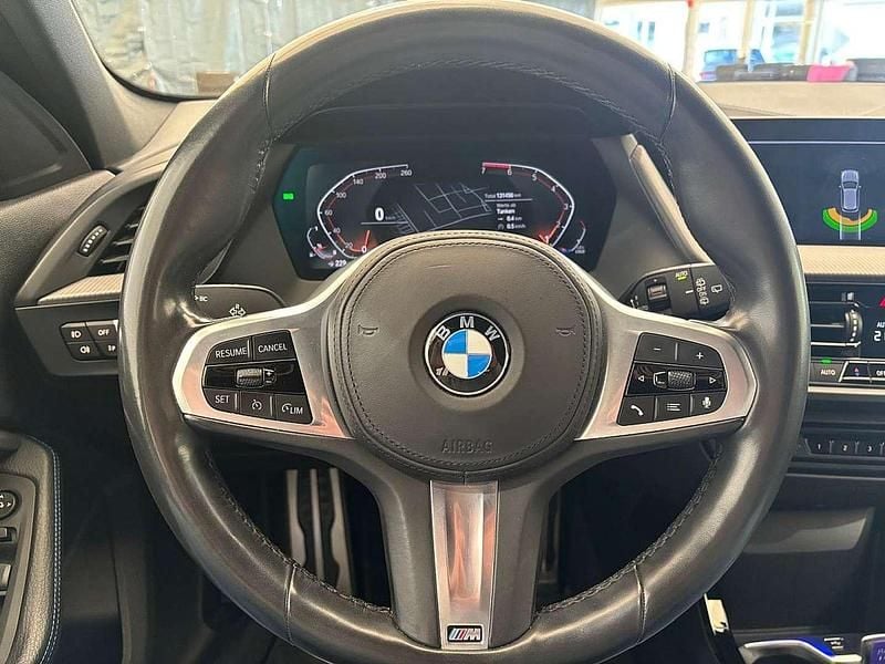 Gebraucht BMW 118 M Sport 140 PS (102 kW) 2020 Grau Kleinwagen