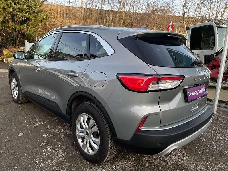 Gebraucht Ford Kuga Titanium 150 PS (110 kW) 2022 Grau SUV