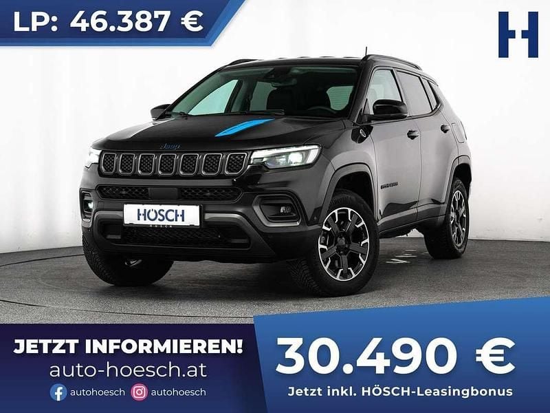 Gebraucht Jeep Compass Trailhawk 241 PS (177 kW) 2024 Schwarz SUV