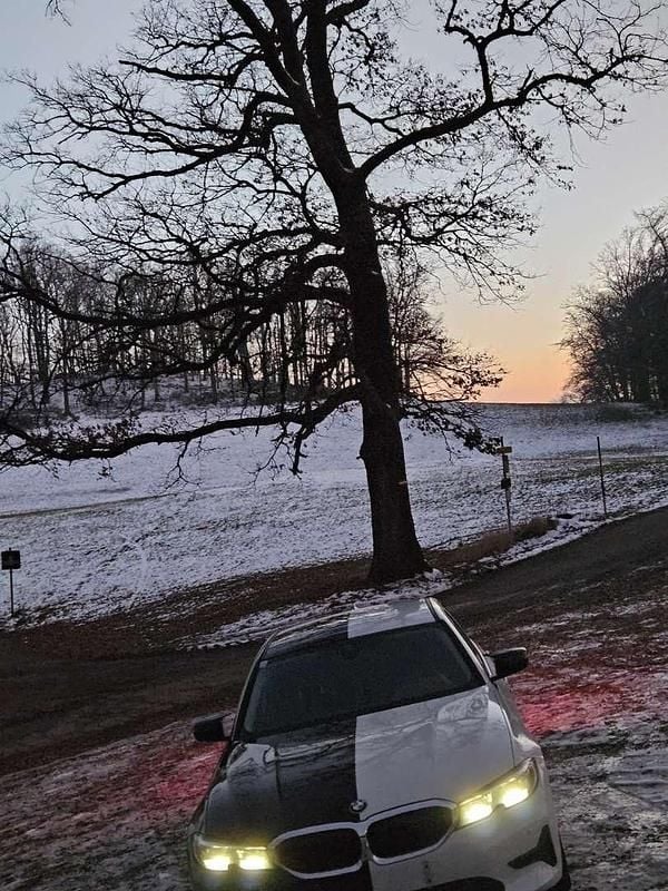 Gebraucht 2019 BMW 318 Limousine | € 32.500 - Bild 1/2