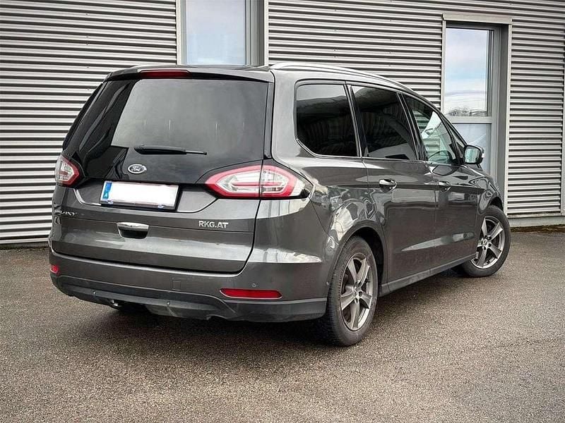 Gebraucht Ford Galaxy Titanium 179 PS (131 kW) 2016 Grau Van / Kleinbus