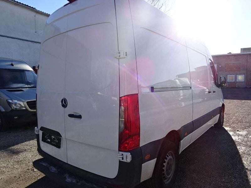 Gebraucht Mercedes Sprinter 143 PS (105 kW) 2021 Weiß Van