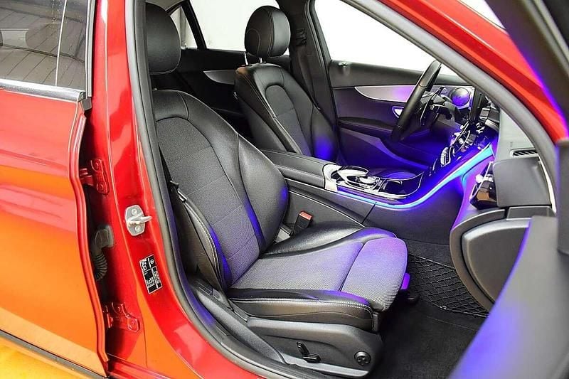 Gebraucht Mercedes C200 AMG line 184 PS (135 kW) 2017 Rot Limousine