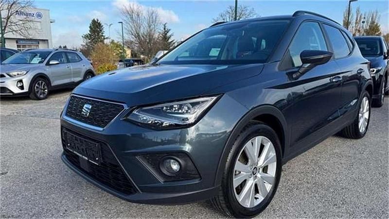 Gebraucht Seat Arona Style 95 PS (69 kW) 2020 Grau SUV