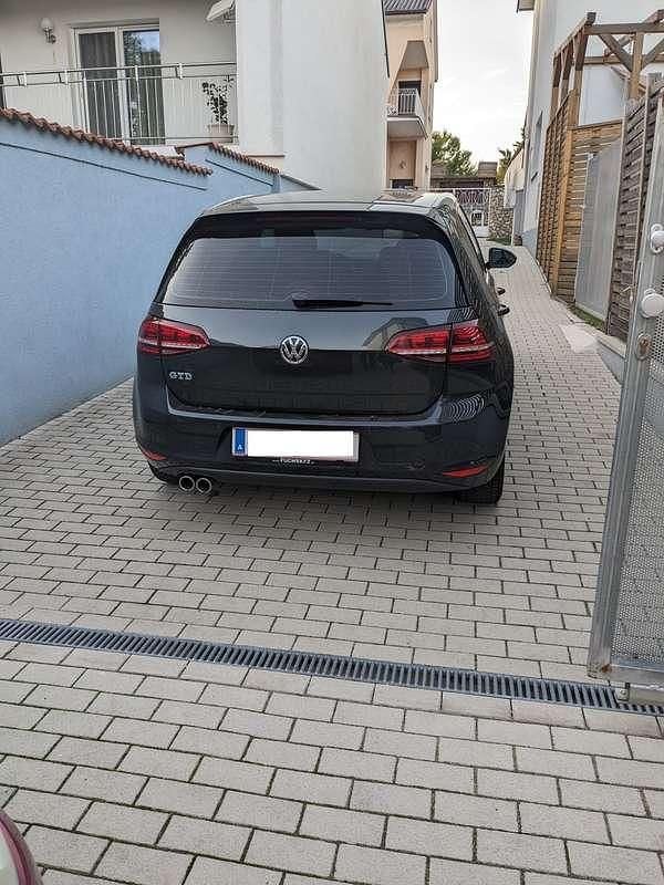 Gebraucht VW Golf VII GTD 184 PS (135 kW) 2014 Grau Limousine
