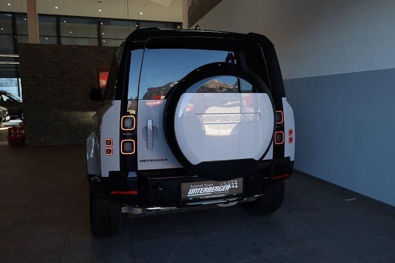 Neu Land Rover Defender SE Dynamic 299 PS (219 kW) 2026 SUV