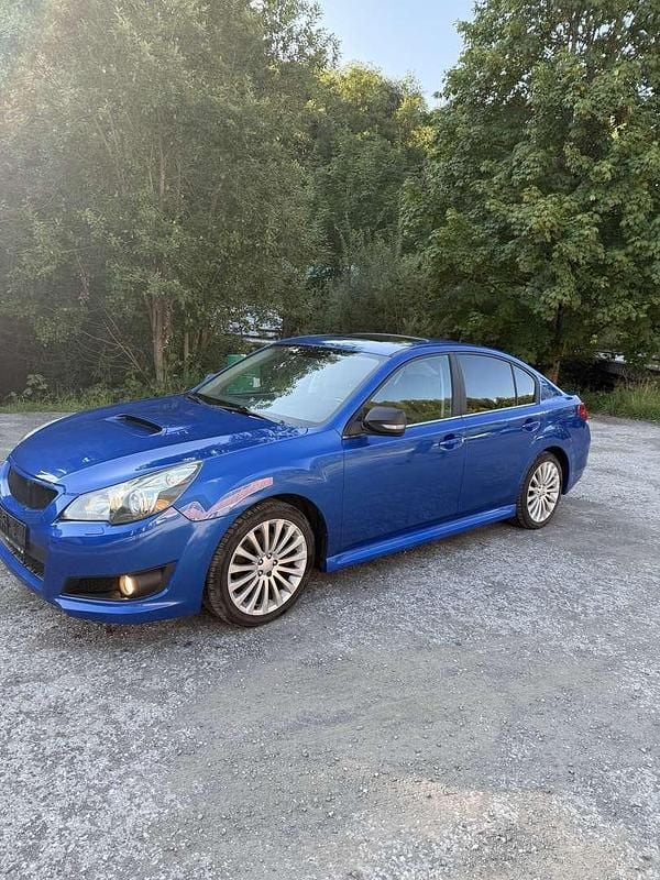 Gebraucht 2010 Subaru Legacy GT | € 7.000 - Bild 1/4