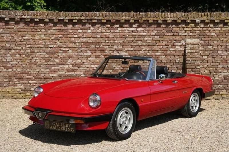 Rot Gebraucht 1990 Alfa Romeo Spider Cabrio | € 23.750 - Bild 1/4