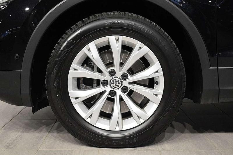 Gebraucht VW Tiguan Elegance 150 PS (110 kW) 2021 Schwarz SUV