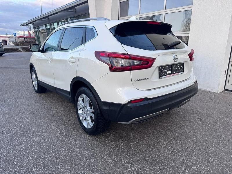 Gebraucht Nissan Qashqai N-Connecta 159 PS (116 kW) 2020 Weiß SUV