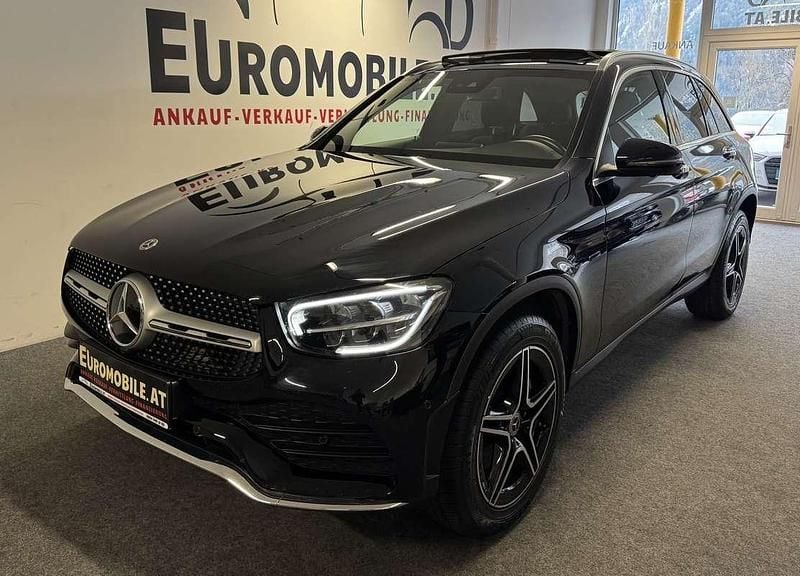 Gebraucht Mercedes GLC300e AMG line 211 PS (155 kW) 2020 SUV