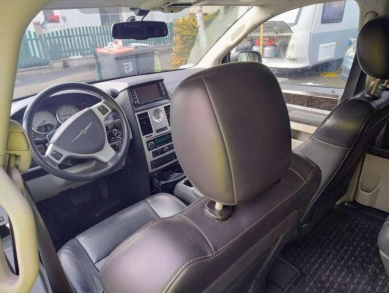 Gebraucht Chrysler Grand Voyager Limited 163 PS (119 kW) 2010 Van / Kleinbus