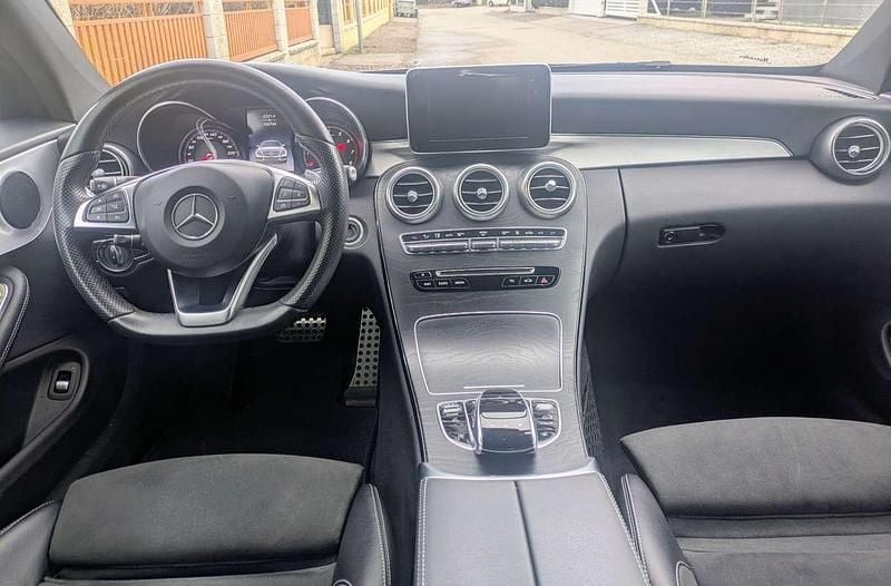 Gebraucht Mercedes C180 AMG line 156 PS (114 kW) 2017 Grau Coupé