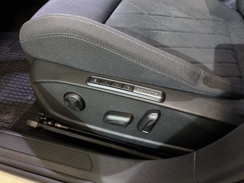 Gebraucht VW Golf VIII 110 PS (80 kW) 2024 Weiss  normal Limousine