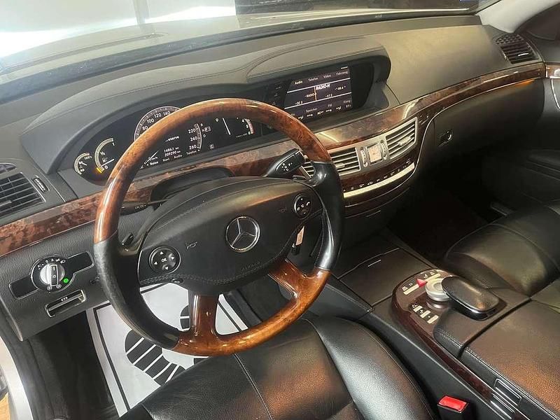 Gebraucht Mercedes S320 235 PS (172 kW) 2009 Grau Limousine