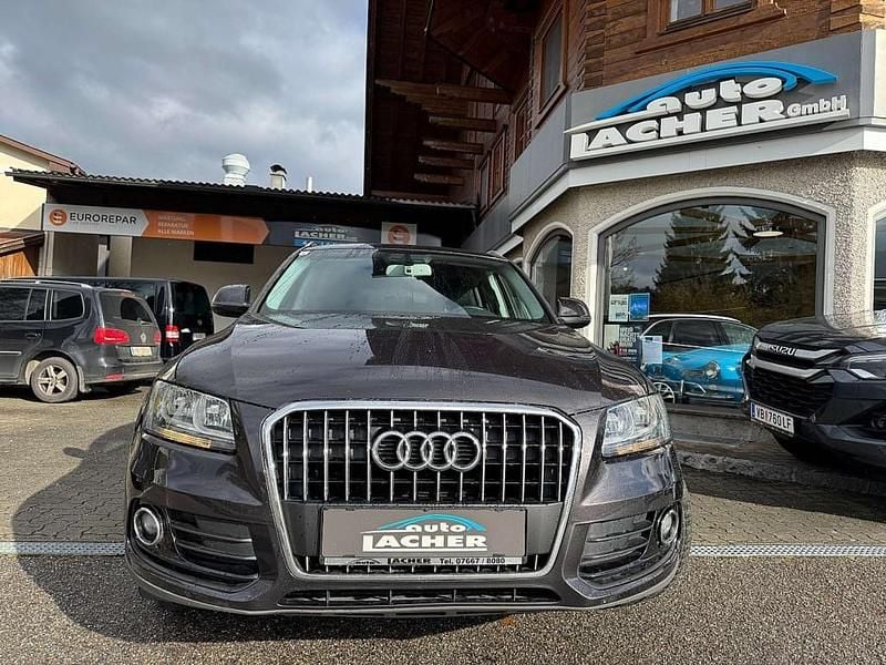 Grau Gebraucht 2015 Audi Q5 SUV | € 13.950 (Fairer Preis) - Bild 1/4