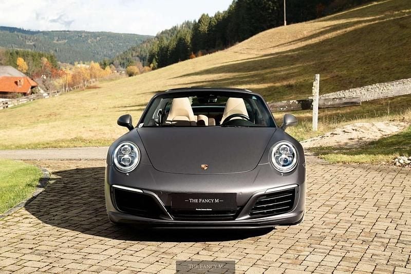 Gebraucht Porsche 911 Targa 4 370 PS (272 kW) 2018 Schwarz Cabrio