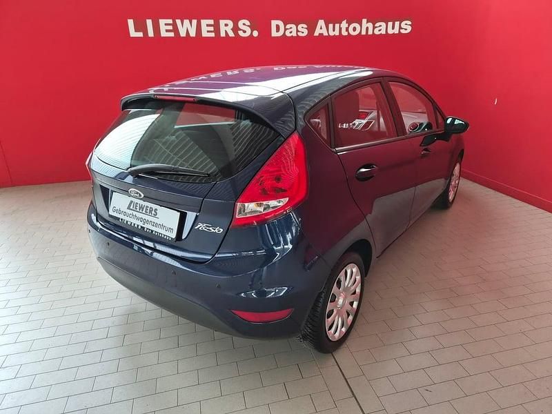 Gebraucht Ford Fiesta Trend 60 PS (44 kW) 2011 Mittelblau  normal Limousine