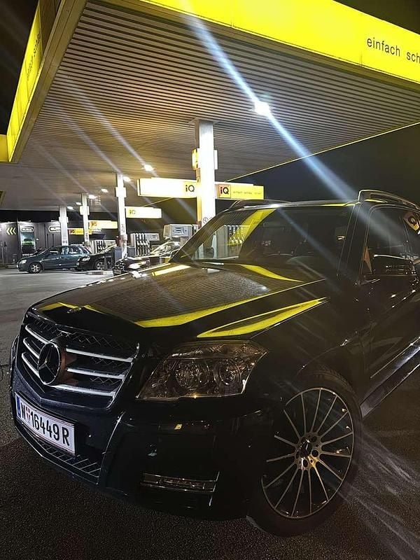 Gebraucht 2010 Mercedes GLK350 SUV | € 15.750 (Etwas zu teuer) - Bild 1/4