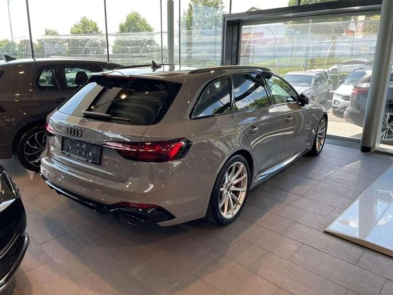 Gebraucht Audi RS4 450 PS (330 kW) 2023 Grau Kombi