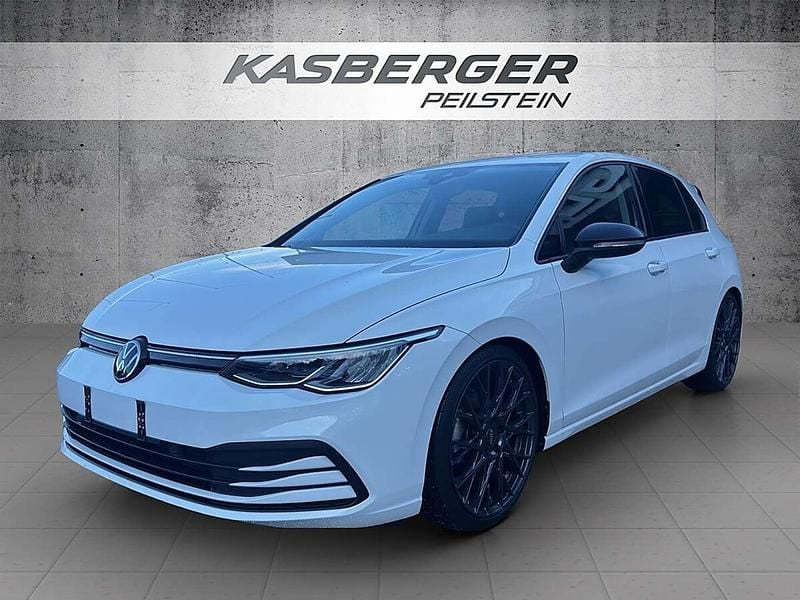 Gebraucht VW Golf VIII R 110 PS (80 kW) 2023 Weiß Limousine