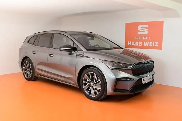 Mittelgrau metallic Gebraucht 2023 Skoda Enyaq iV SportLine SUV | € 43.870 (Etwas zu teuer) - Bild 1/4
