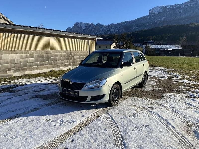 Gebraucht 2010 Skoda Fabia Style Kombi | € 2.650 - Bild 1/4