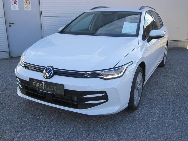 Neu VW Golf VIII Business 115 PS (84 kW) 2026 Weiss  normal Kombi