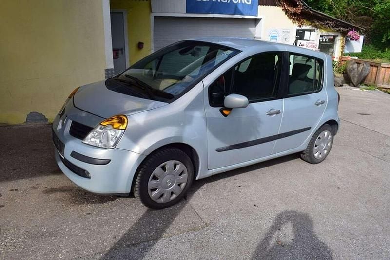 Gebraucht Renault Modus Dynamique 82 PS (60 kW) 2005 Grau Van / Kleinbus