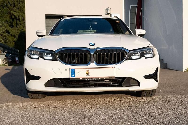 Gebraucht 2020 BMW 318 Kombi | € 19.500 (Fairer Preis) - Bild 1/4