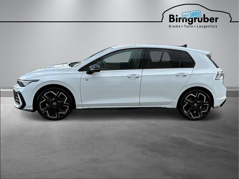 Neu VW Golf VIII Sport 115 PS (84 kW) 2026 Weiss  normal