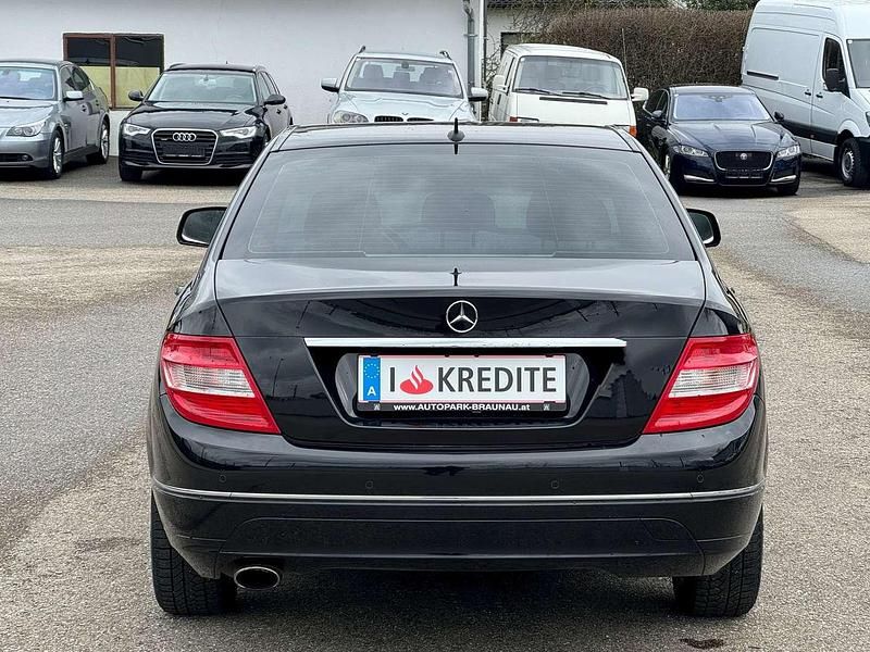Gebraucht Mercedes C200 136 PS (100 kW) 2008 Schwarz Limousine