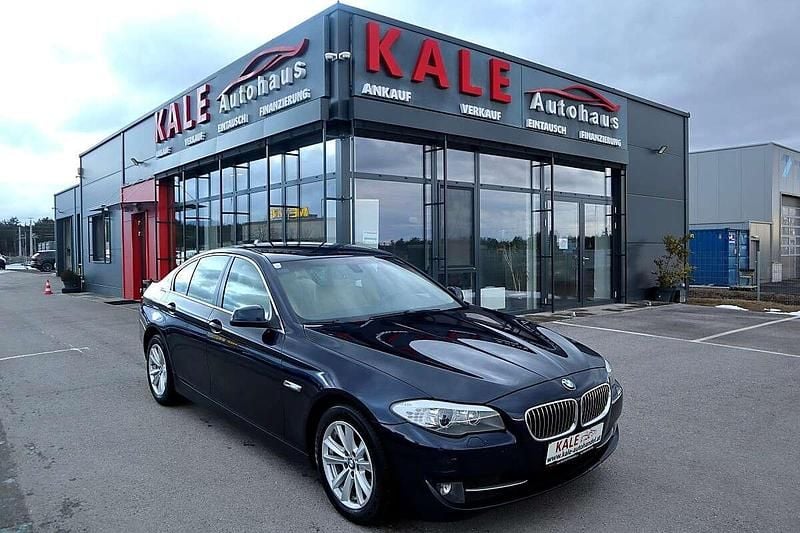 Gebraucht BMW 520 Efficient Dynamics 184 PS (135 kW) 2012 Blau Limousine