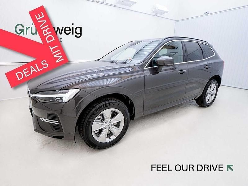 Gebraucht Volvo XC60 197 PS (144 kW) 2024 Grau SUV