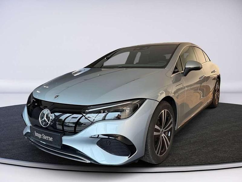 Gebraucht Mercedes EQE300 180 kW (245 PS) 2023 Silber Limousine