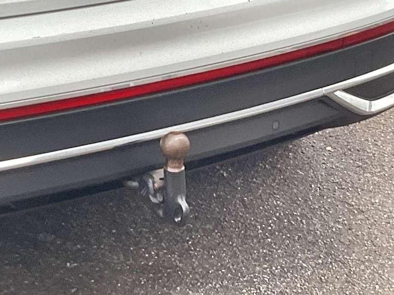 Gebraucht VW Tiguan Elegance 150 PS (110 kW) 2021 Weiß SUV