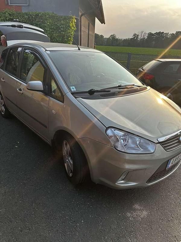 Grau Gebraucht 2009 Ford C-MAX Trend Van / Kleinbus | € 3.700 - Bild 1/4