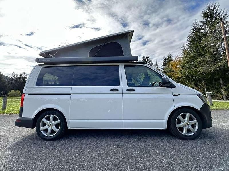 Gebraucht VW Multivan 140 PS (102 kW) 2016 Weiß Van