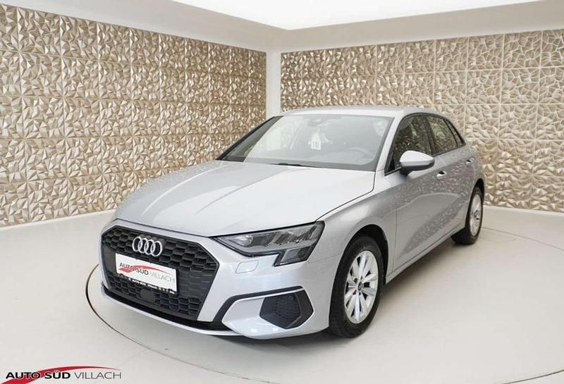 Gebraucht Audi A3 116 PS (85 kW) 2021 Grau Limousine