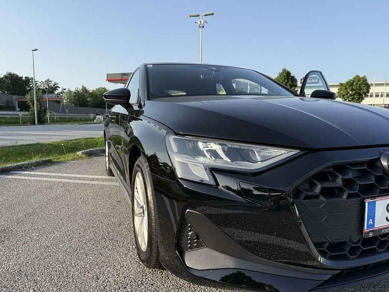 Gebraucht Audi A3 150 PS (110 kW) 2025 Schwarz Limousine