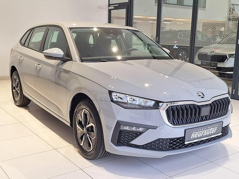 Gebraucht Skoda Scala Essence 95 PS (69 kW) 2025 Mittelgrau  normal Kleinwagen