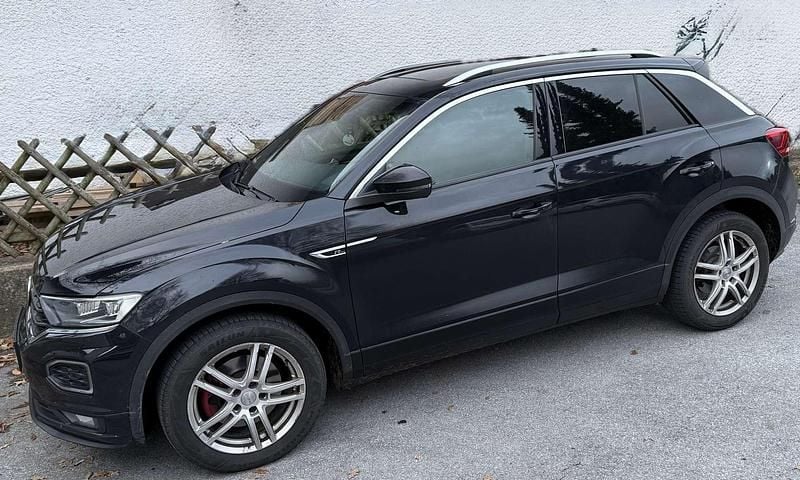 Gebraucht 2019 VW T-Roc Sport SUV | € 24.900 (Fairer Preis) - Bild 1/4