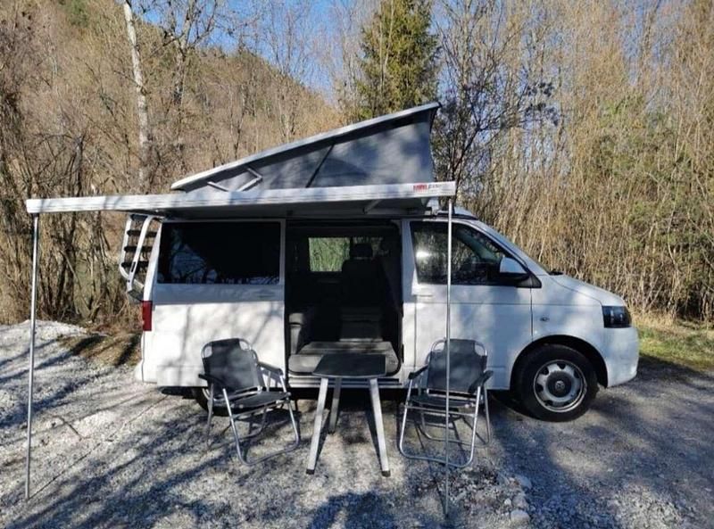 Gebraucht VW California Beach 140 PS (102 kW) 2012 Van